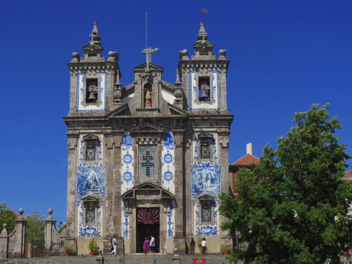 Porto National Theatre Trendy Houses Exterior photo